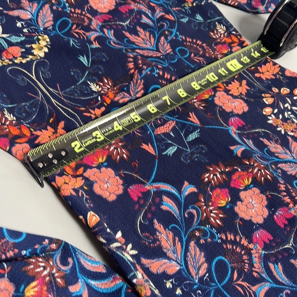 Fury floral dress , mid length , fitted at the bust. Sz s - Picture 5 of 5